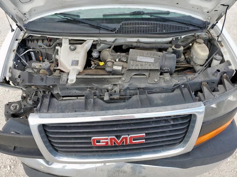 2017 GMC Savana G2500