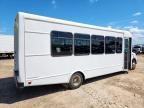 2017 Ford Econoline E450 Super Duty Cutaway Van