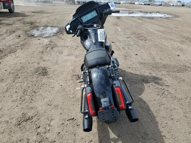 2025 Harley-Davidson Flhx