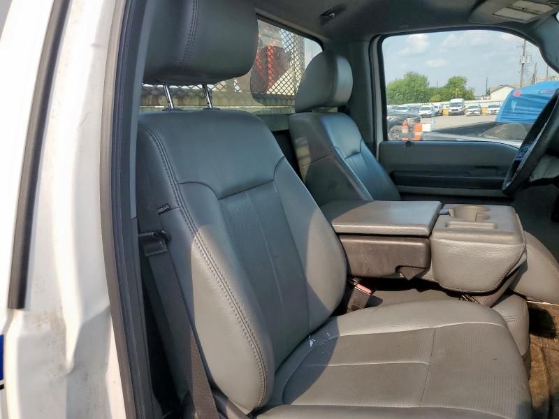2011 Ford F550 Super Duty
