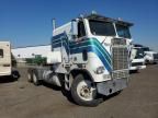 1982 Freightliner COE Semi Truck