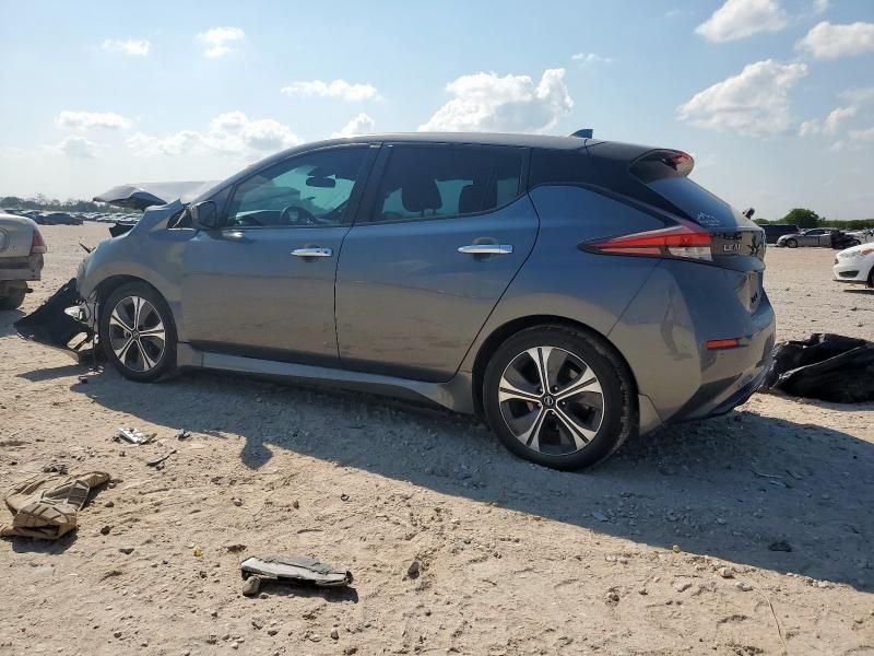 2022 Nissan Leaf SV