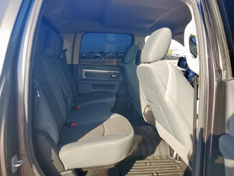 2014 Dodge RAM 1500 SLT