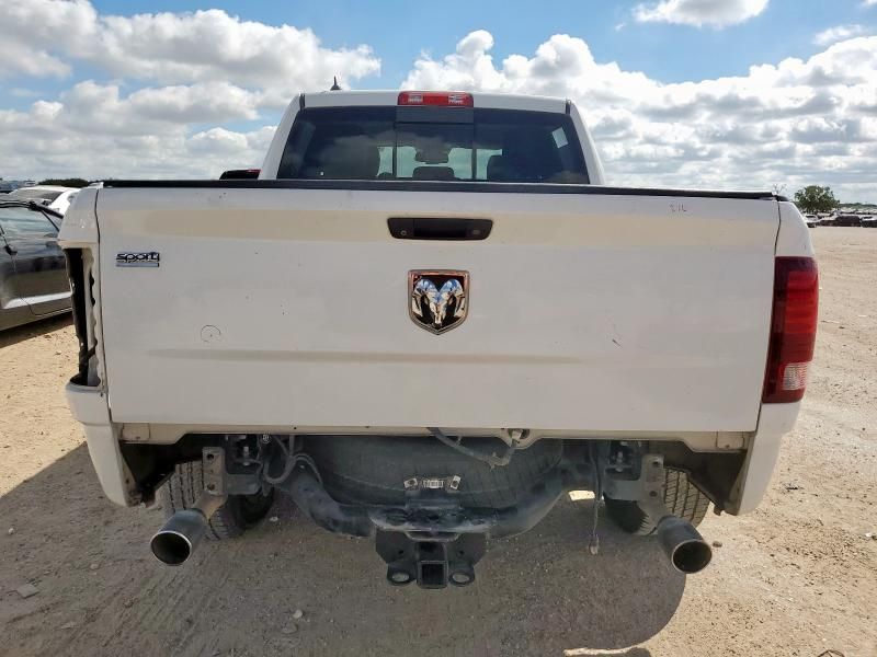 2014 Dodge RAM 1500 Sport