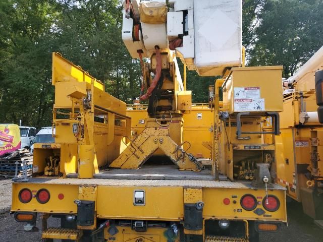 2011 International 4400 Bucket Truck