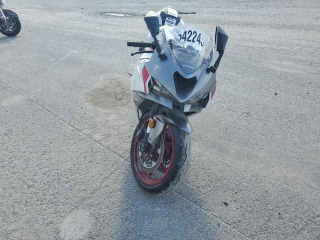 2025 Kawasaki ZX636 K