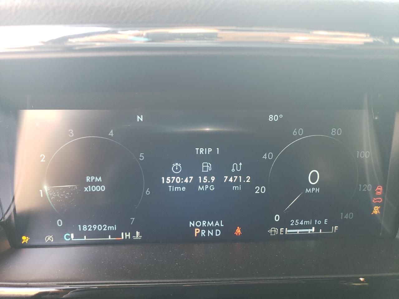 2022 Lincoln Navigator l