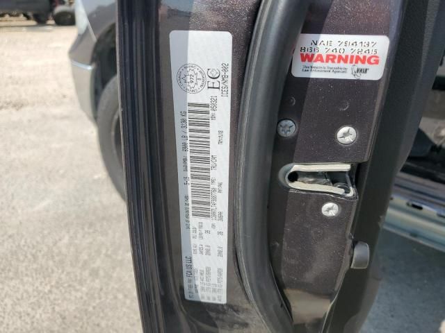 2015 Dodge RAM 1500 SLT