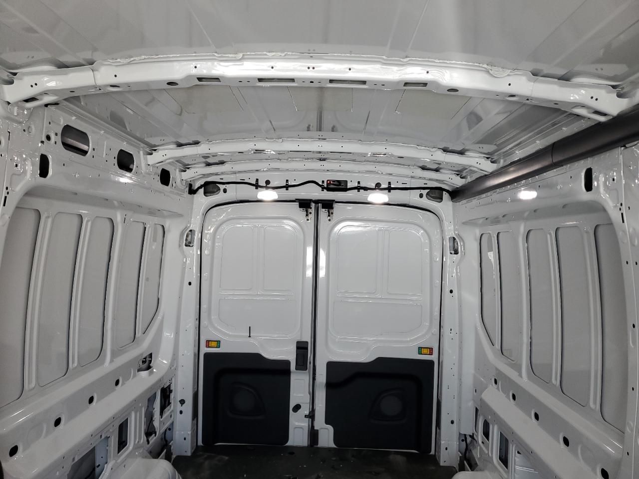 2024 Ford Transit T-250