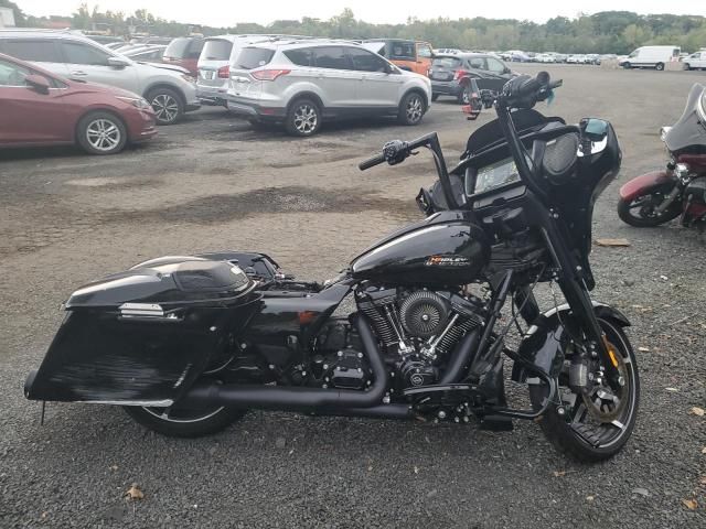 2024 Harley-Davidson Flhx