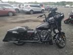 2024 Harley-Davidson Flhx