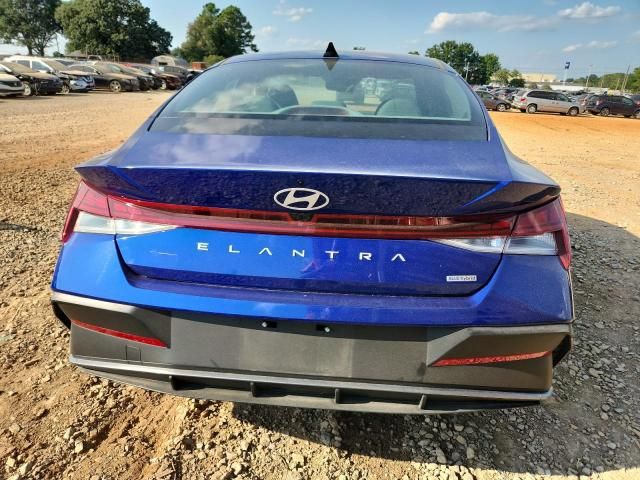 2024 Hyundai Elantra Blue