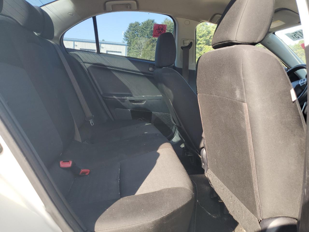 2013 Mitsubishi Lancer se