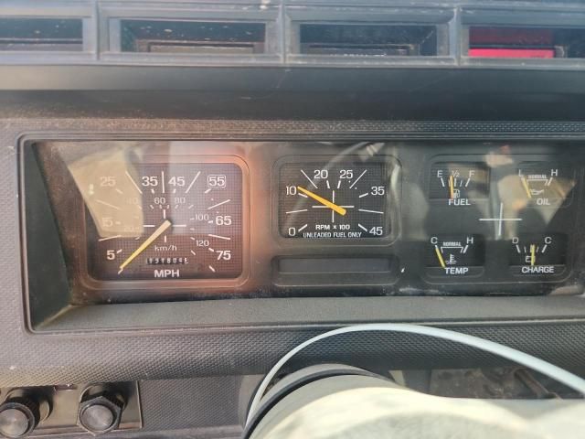 1997 Ford F700