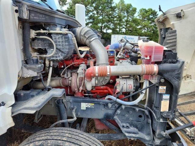 2017 Peterbilt Tractor 2017 Peterbilt 579 Semi Truck
