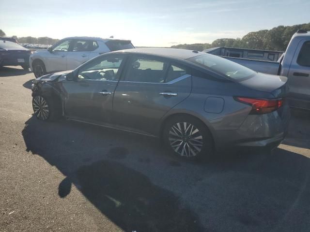 2024 Nissan Altima SV