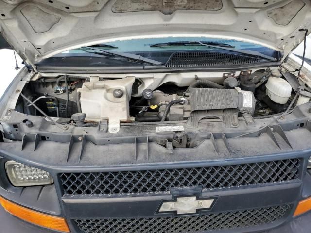 2005 Chevrolet Express G2500