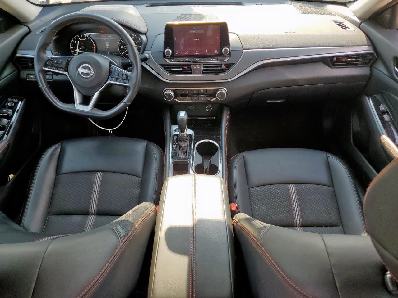 2024 Nissan Altima sr