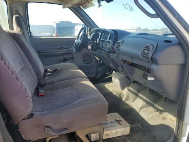 2001 Dodge RAM 3500-Delivery Truck