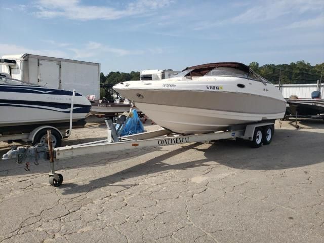 2004 Regal Boat