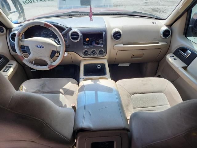 2004 Ford Expedition XLT