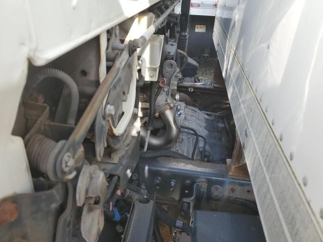 2015 Mitsubishi Fuso Truck OF America INC FE FEC72S