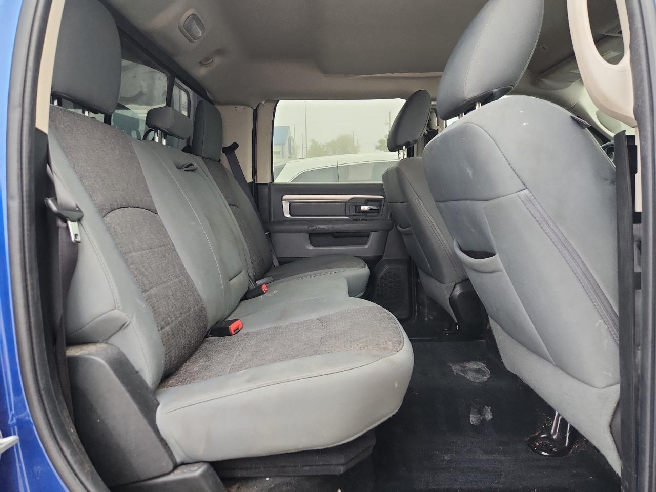 2017 Dodge Ram 1500 slt