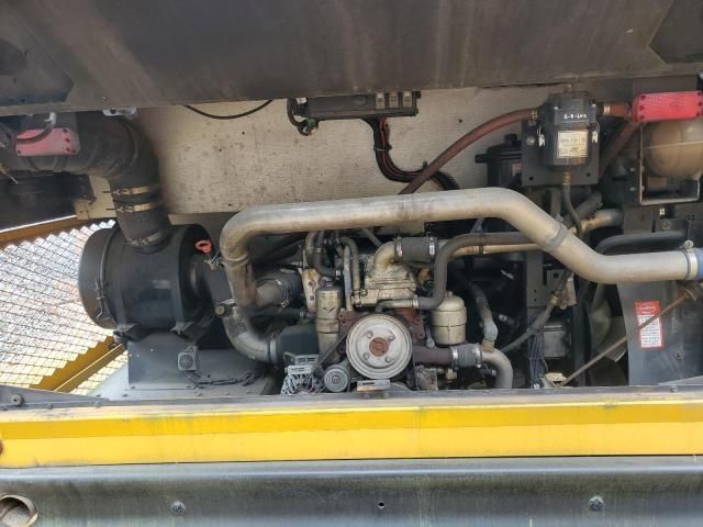 2008 Thomas SAF-T-LINER HDX-School Bus