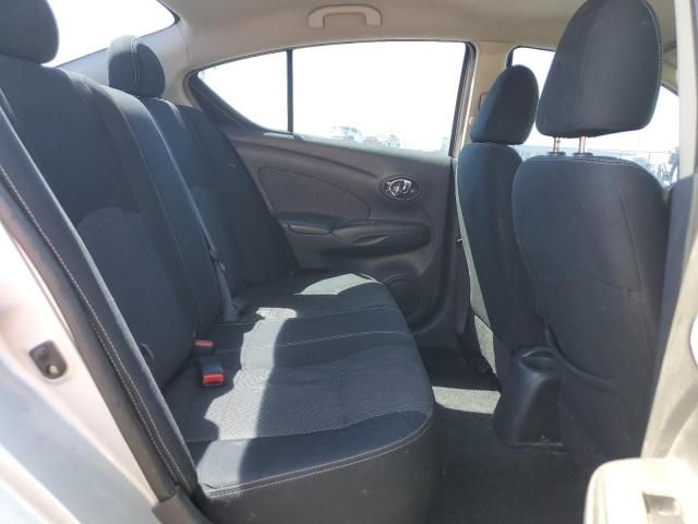 2014 Nissan Versa S