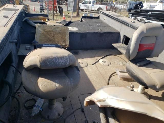 2014 Tracker Marine Trailer