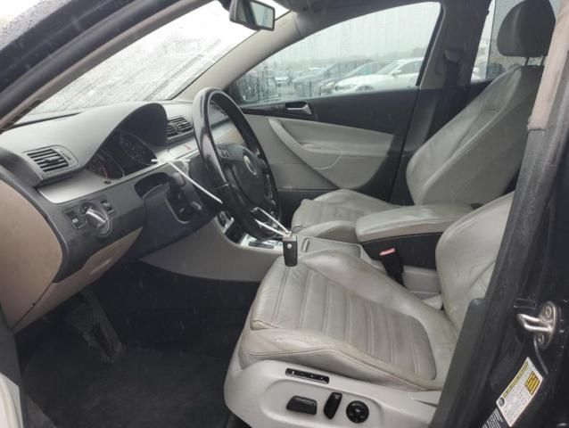 2007 Volkswagen Passat 3.6L 4MOTION Wagon Luxury