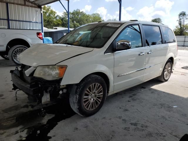 2011 Chrysler Town & Country Limited