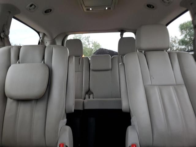 2013 Chrysler Town & Country Touring