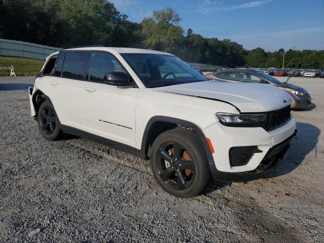 2022 Jeep Grand Cherokee Laredo