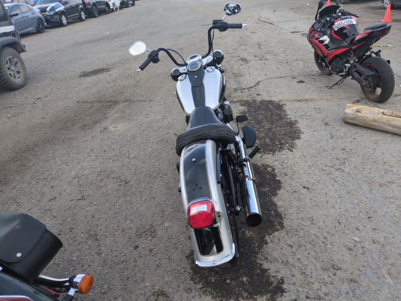 2021 Harley-Davidson Flhcs