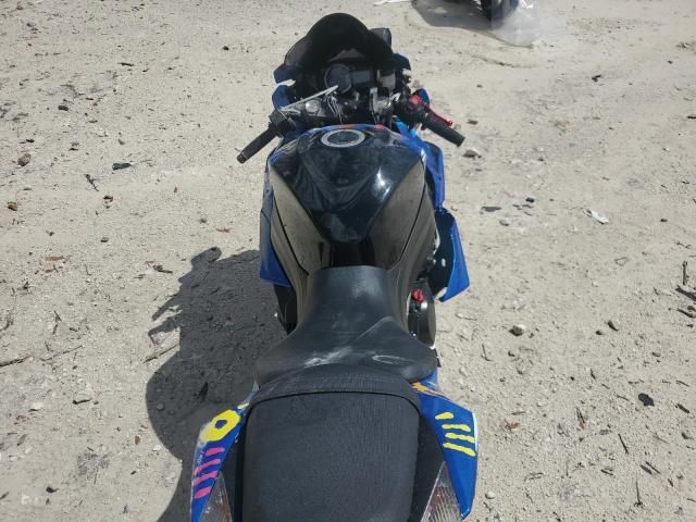 2013 Suzuki GSX-R1000