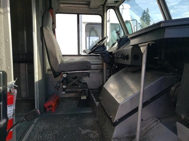 2008 Workhorse Custom Chassis 2008 Workhorse Commercial-Trucks Semi Truck