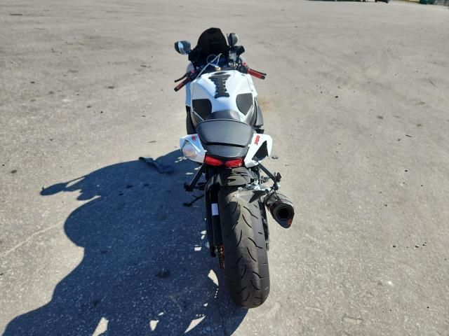 2025 Suzuki GSX-R750