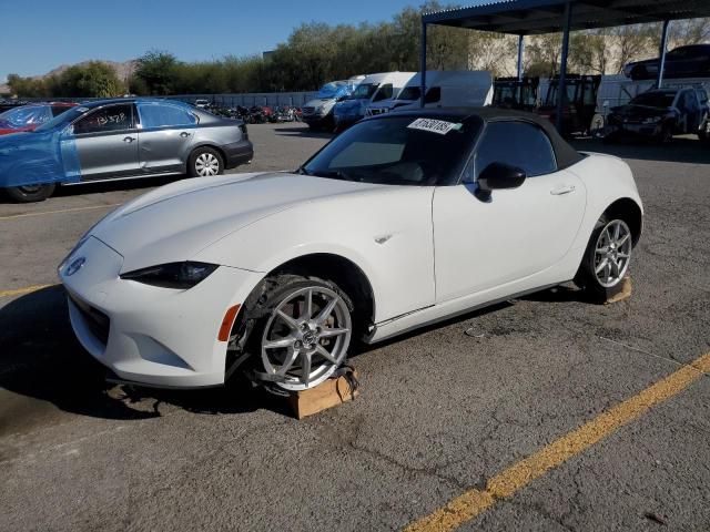 2016 Mazda MX-5 Miata Sport