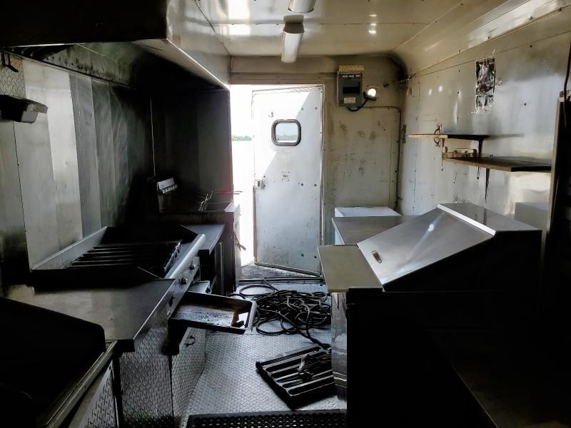 2016 Cargo Craft EXPEDITION-85202 Food Trailer