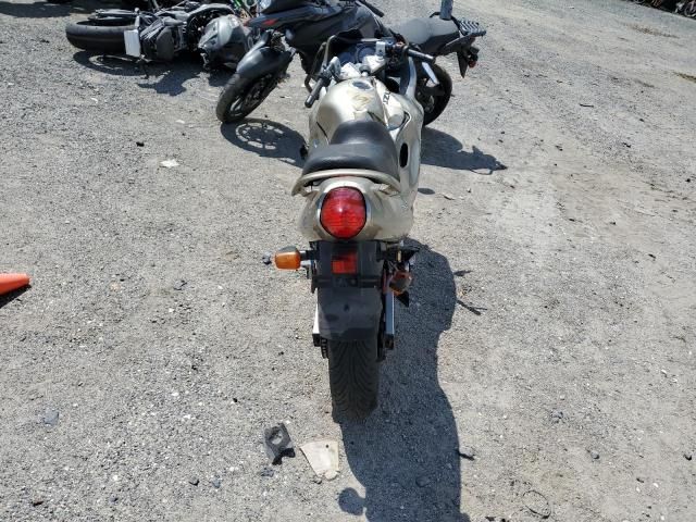 2001 Suzuki GSX750 F
