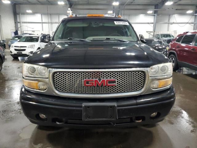 2004 GMC Sierra K1500 Denali