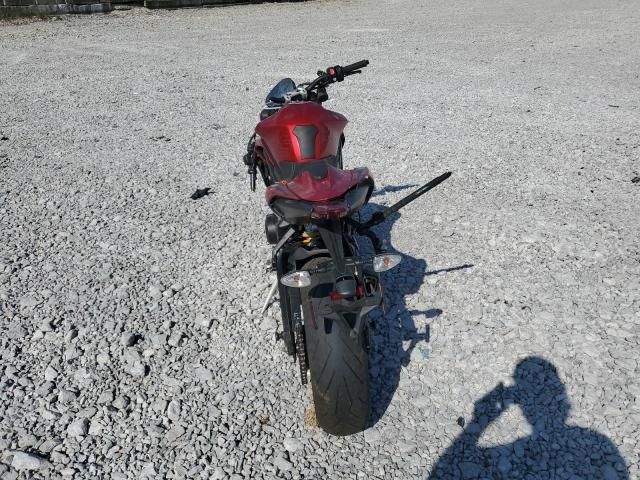 2024 Triumph 2024 Triumph Street Triple