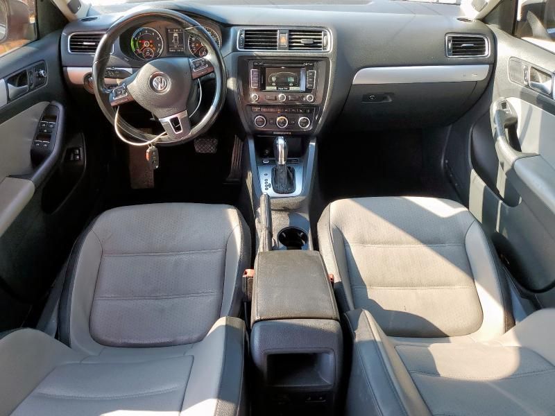 2013 Volkswagen Jetta Hybrid