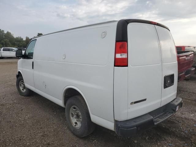 2020 Chevrolet Express G2500