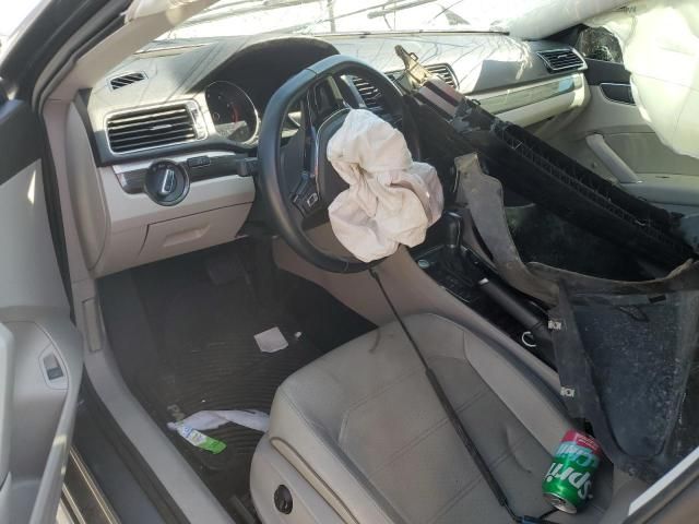 2018 Volkswagen Passat SE