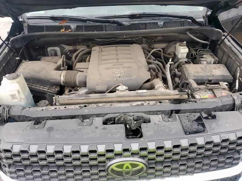 2018 Toyota Tundra Crewmax SR5