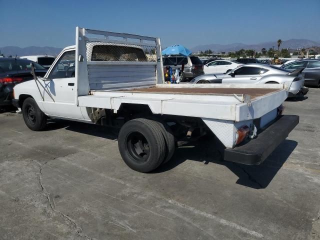 1984 Toyota Pickup Commercial / Camper RN55