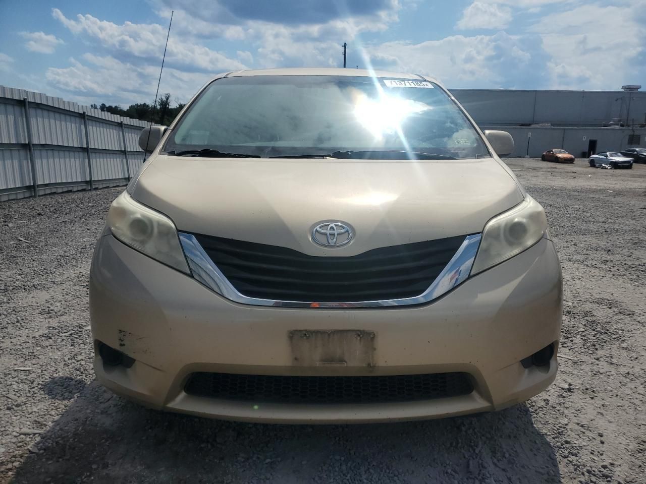 2011 Toyota Sienna le