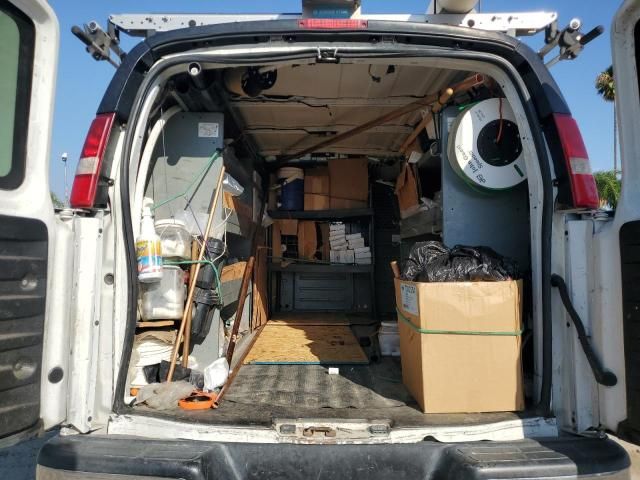 2017 Chevrolet Express G2500